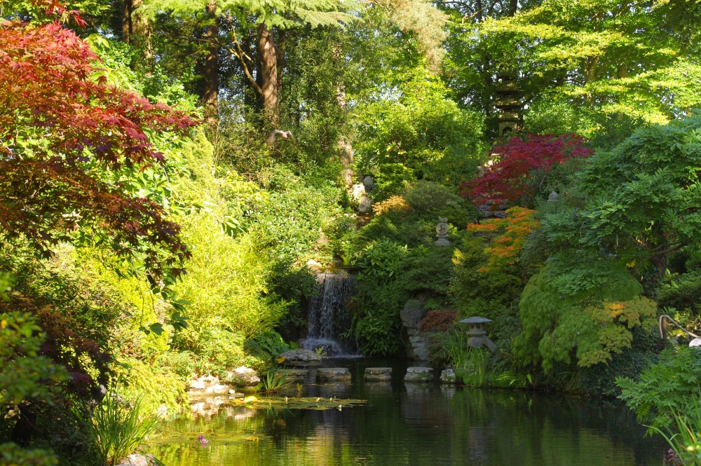 Japanese gardens in Compton Acres