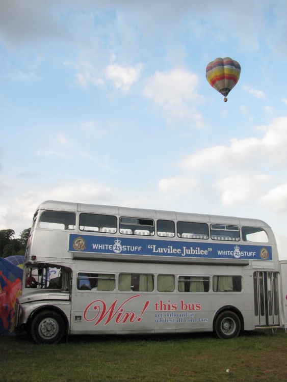 Balloon and Bus