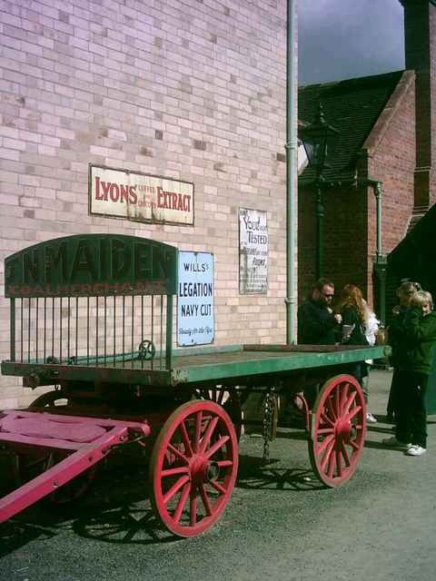 Blists Hill Victorian Town - Cart in High St - August 2010