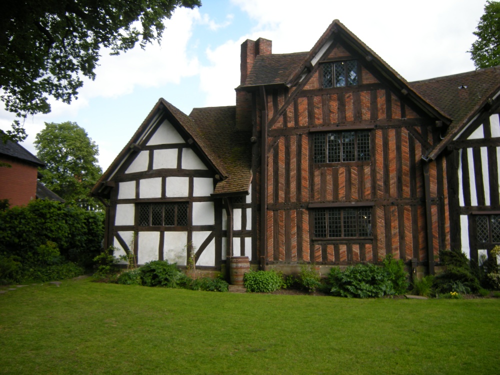 The Selly Manor 2011