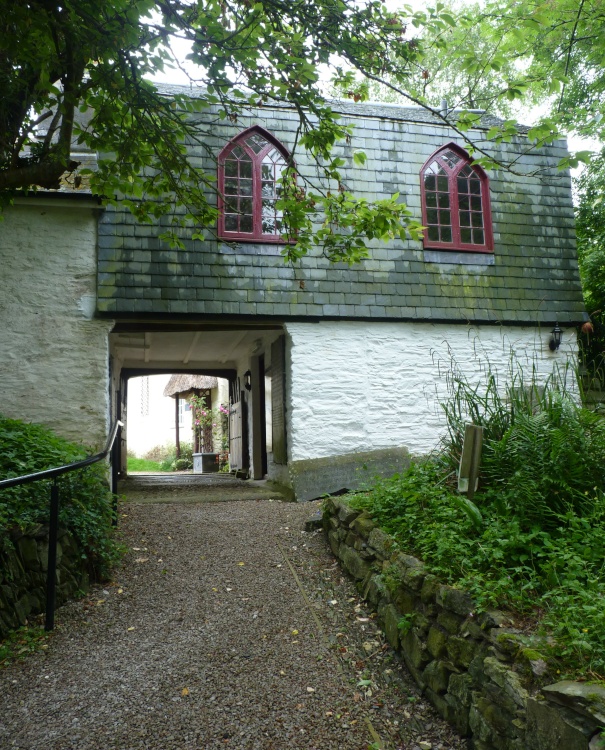 ST. CLEMENT CHURCH LYCH GATE