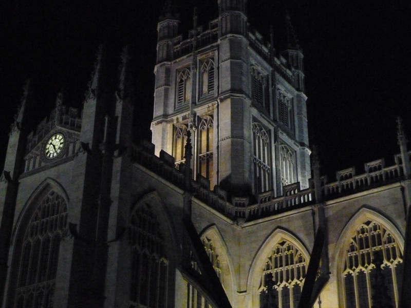 Bath Abbey illuminated at night