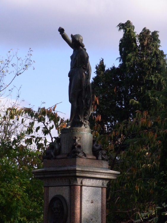 Statue of Sabrina