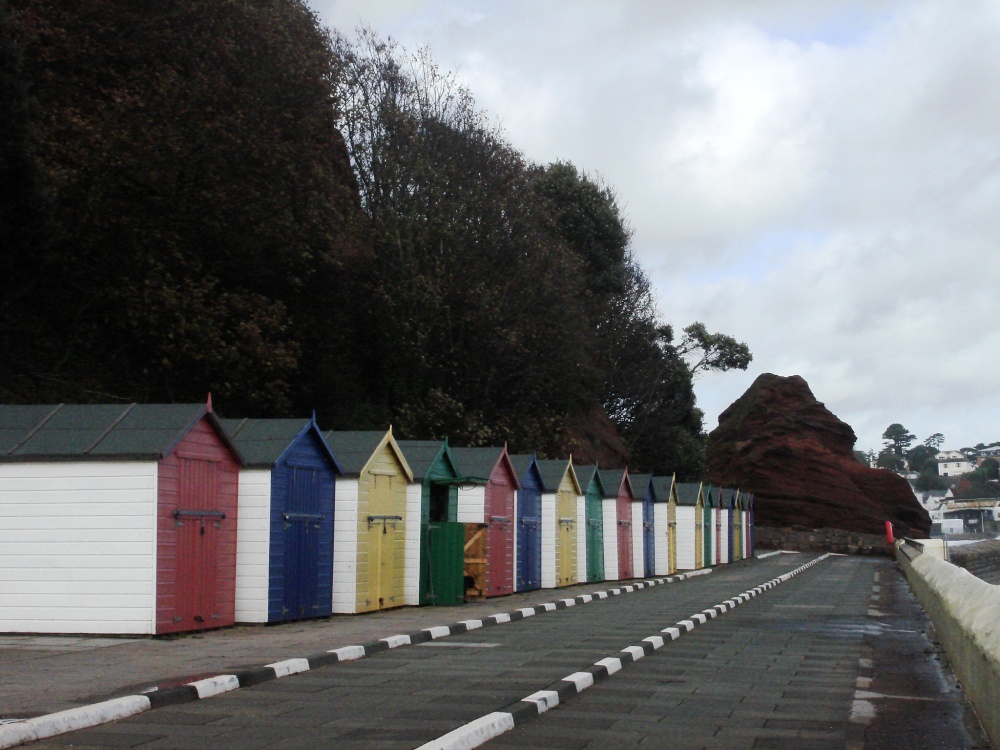 Colourful cabanas to Red Rock