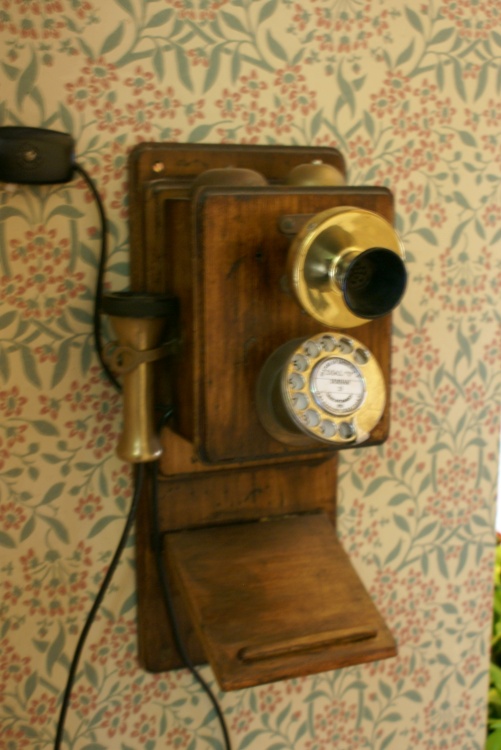Ye old telephone, Crook Hall