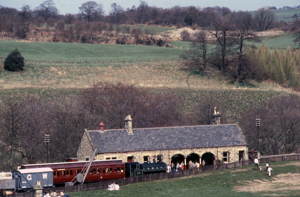 Train at Rowley Station.
