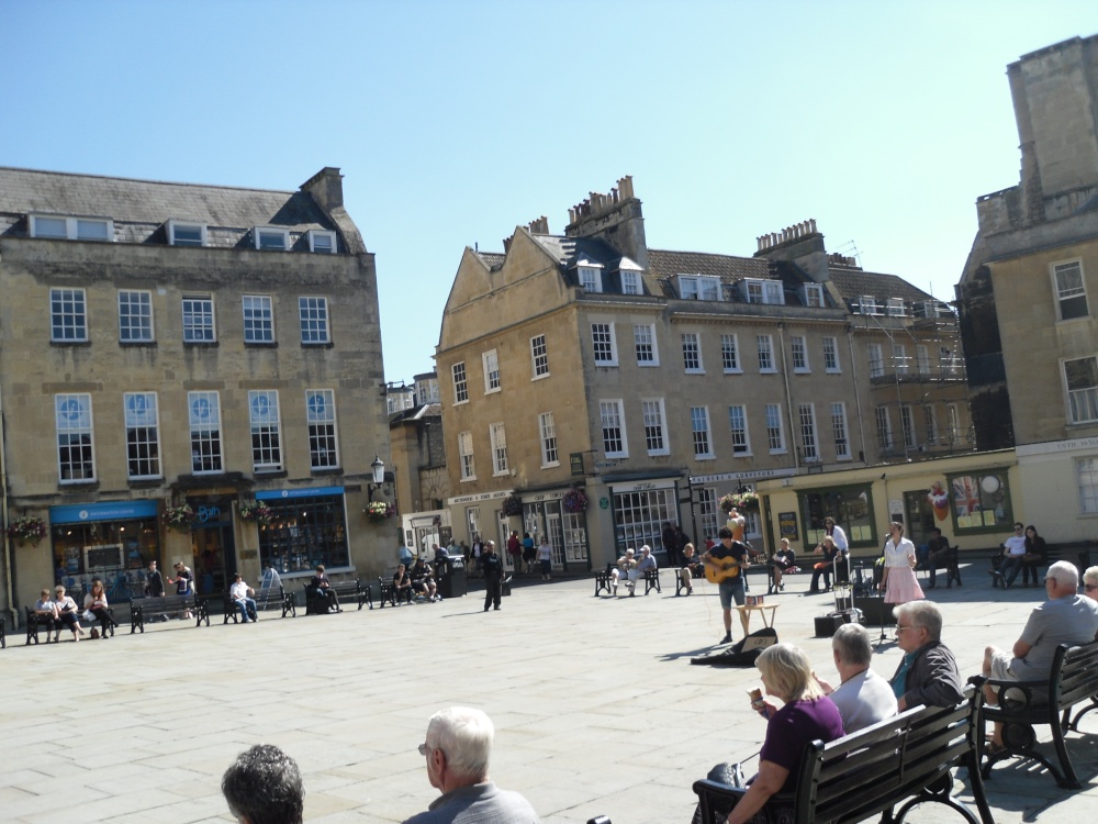 Bath, the square in front of the Abbey