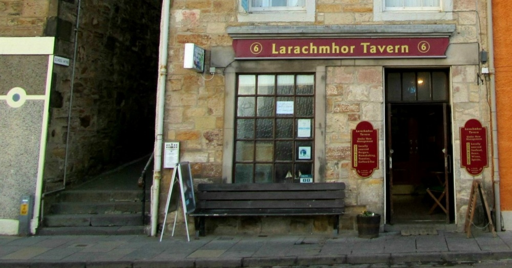 Larachmhor Tavern