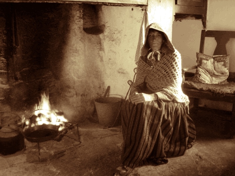 Keeping warm in a Manx cottage, Cregneash