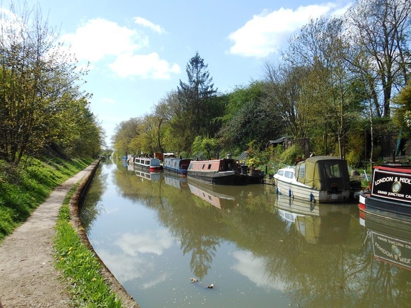 Canal boats, Hatton