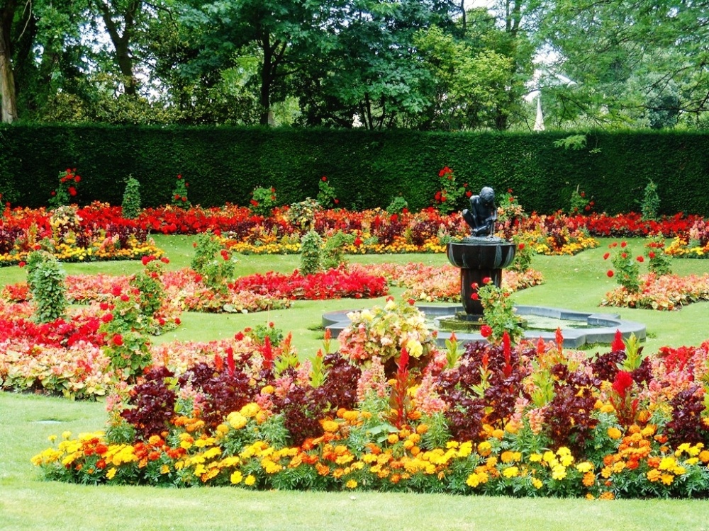 Queen Mary's Gardens, Regent's Park