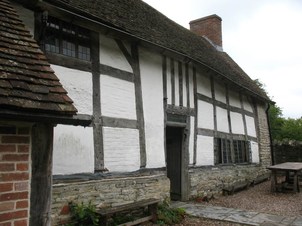 Mary Arden's House - A Great Insight Into Life In Elizabethan Times