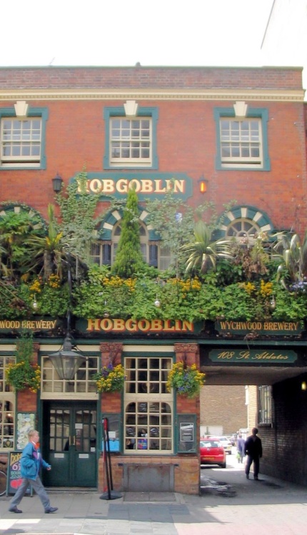 Oxford Brewery - Hobgoblin - June 2003