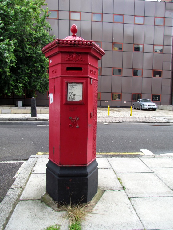 Victorian post box, Camden