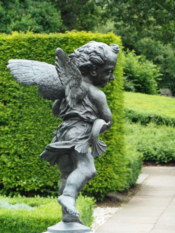 Sculpture, Kew Palace