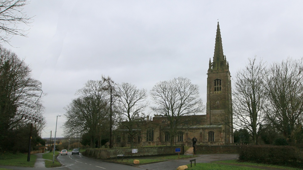 St Peter's, Yaxley