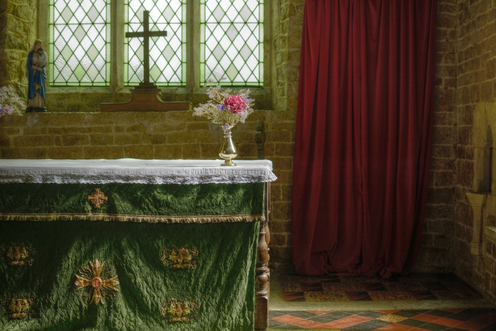 The Alter in the Parsh Church, Barford St John, Oxfordshire