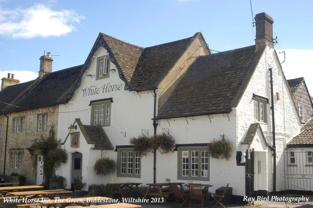 The White Horse Inn, Biddestone, Wiltshire 2013