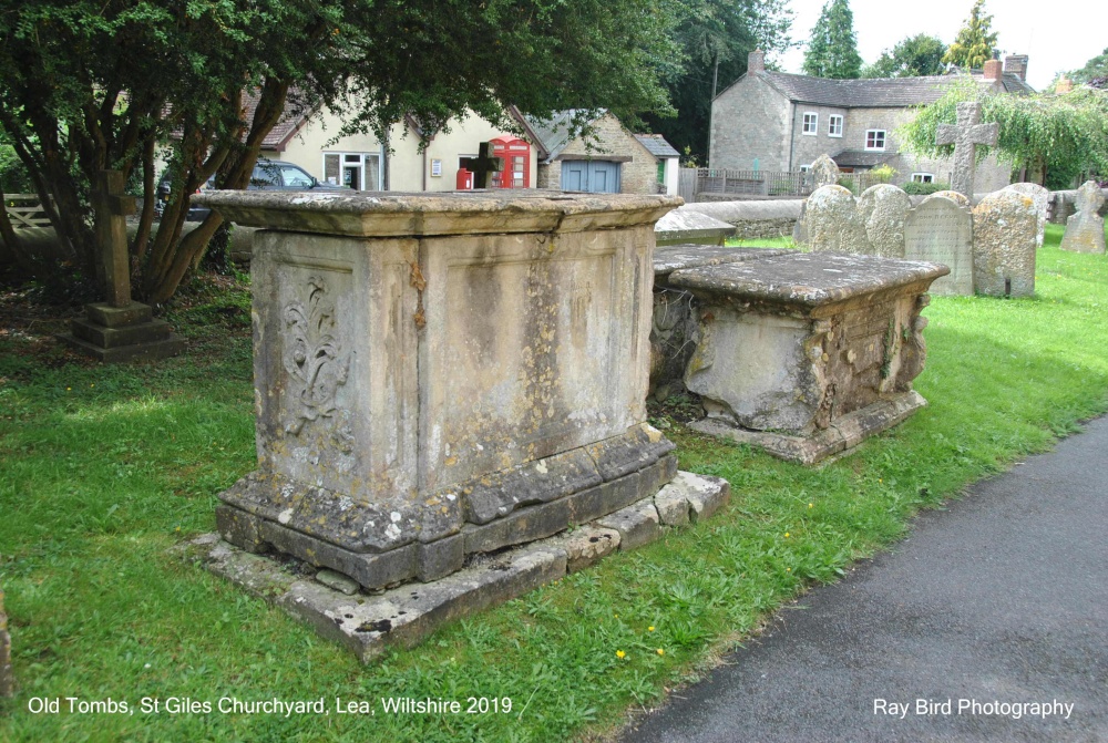 Old Tombs, St Giles Churchyard, Wiltshire 2019