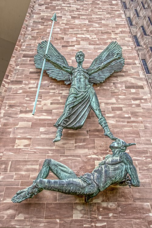 Sir Jacob Epstein: St. Michael Defeating the Devil, Coventry Cathedral