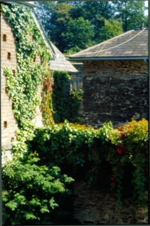 Bowden House near Totnes