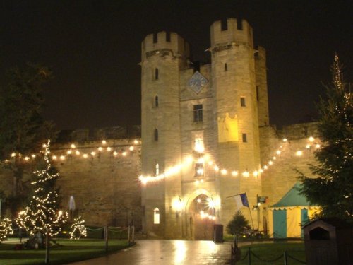 Warwick castle and the Christmas Frostfair 2004