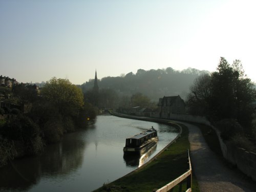 Kennet & Avon Canal, Bath, Somerset. March 2005