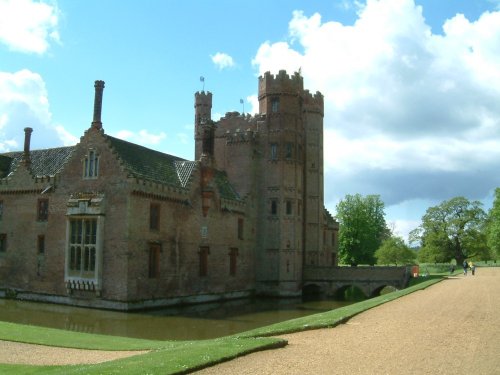 Oxburgh hall, Norfolk 6.5.05