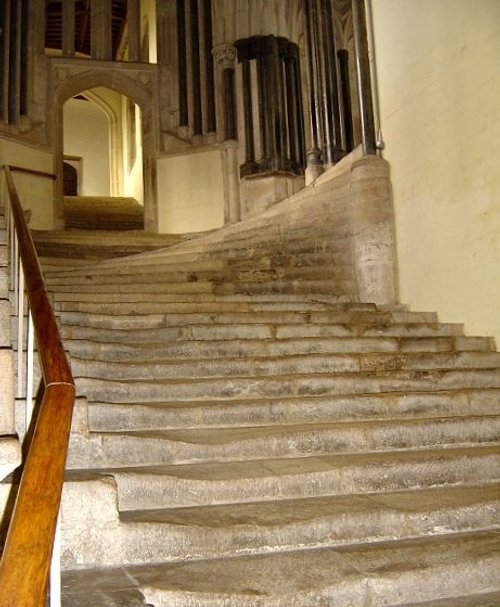 Wells Cathedral stairs to chapter house