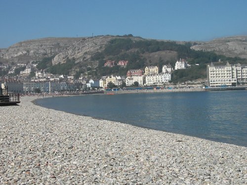 Llandudno beach and the great orme early in September 2005