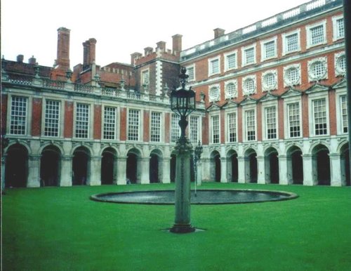 Hampton Court Palace & Gardens