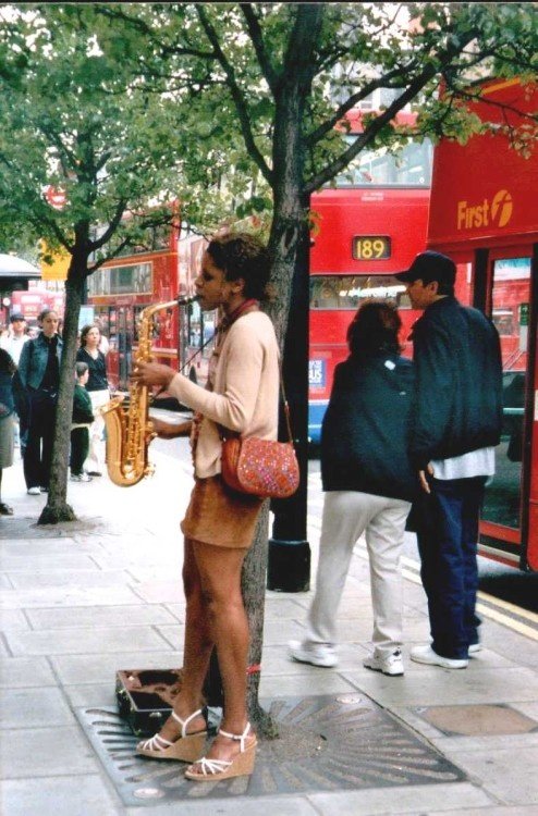 London - Oxford Street, May 2004