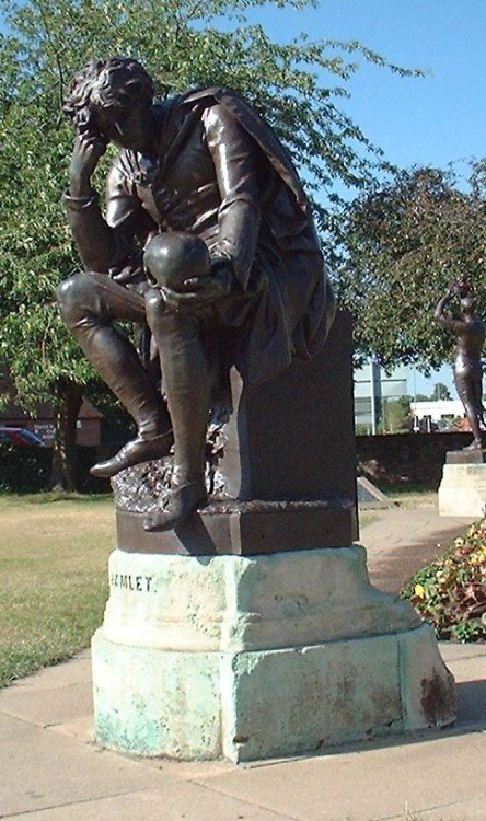 Hamlet, June 2003, Stratford upon Avon