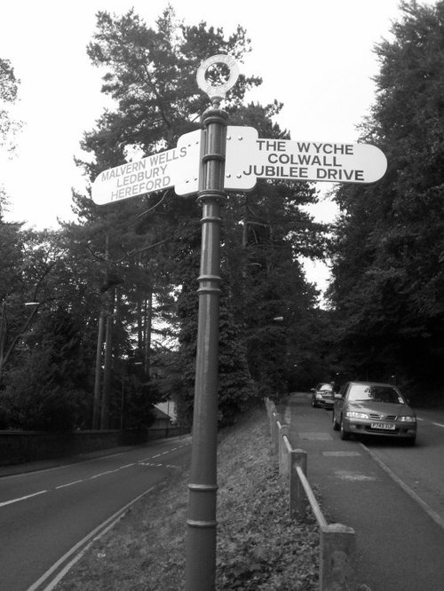 Guidepost at Great Malvern, Worcestershire. The ringtop is that of the old Malvern UDC