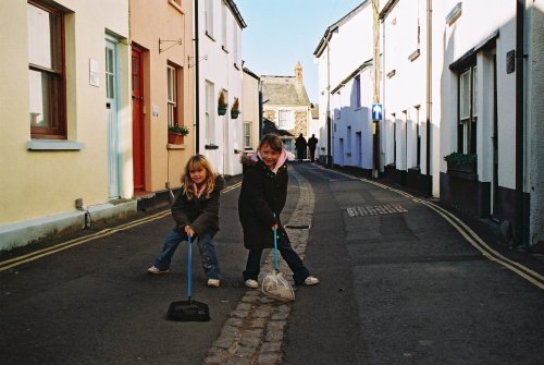 'Going Fishing' - Irsha Street, Appledore, Devon (Feb 07)