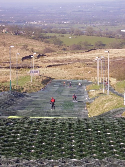 Pendle ski club, Lancashire. 1st April 2007