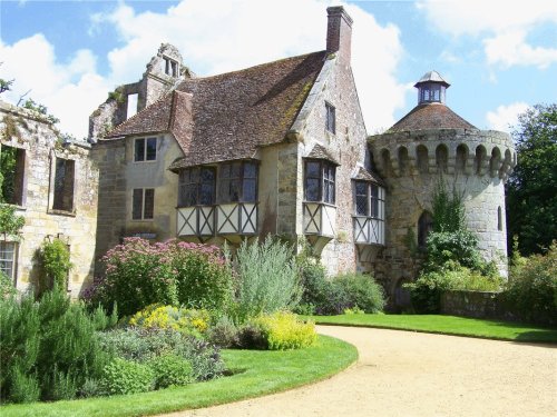 Scotney Castle