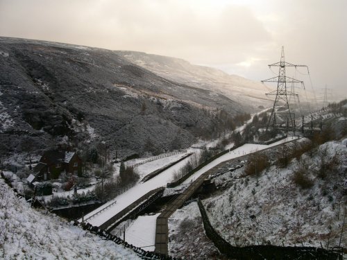 Woodhead pass looking west