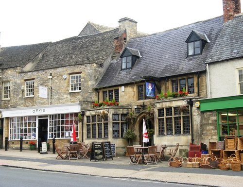 Burford - Historic Pubs And Inns - A picture tour - Image 1098672