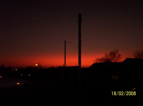 The blood red Sky 18.00pm 18th Feb 2008