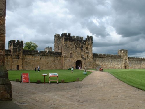 Alnwick Castle  5 July 2007