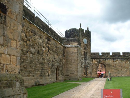 Alnwick Castle  5 July 2007