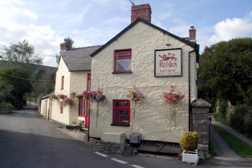 The Red Lion, Llanbedr