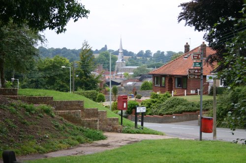 Hadleigh town centre seen from Highland Road