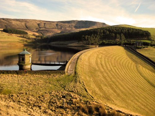 Hayfield res with kinder scout behind