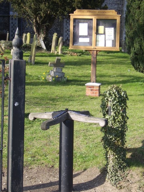 Wicklewood Church - Turnstile Entrance