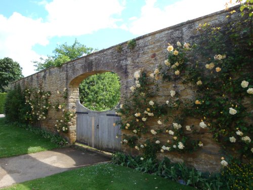 Montacute House