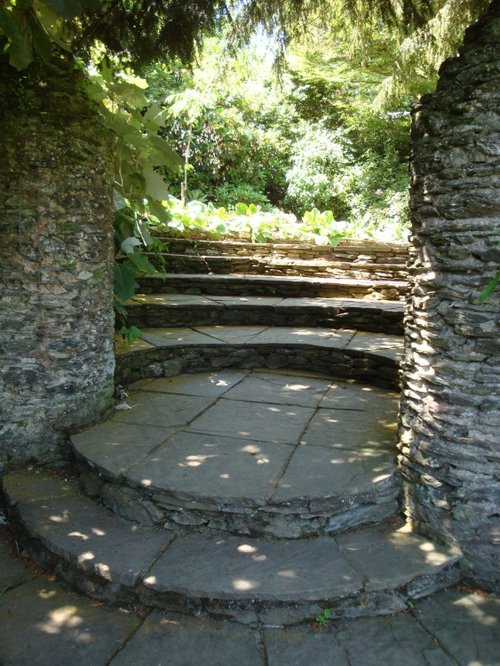 Coleton Fishacre Garden