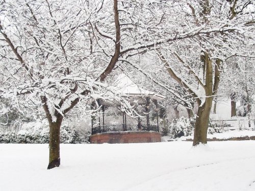 Queens Park, Ferrybridge Road, Castleford