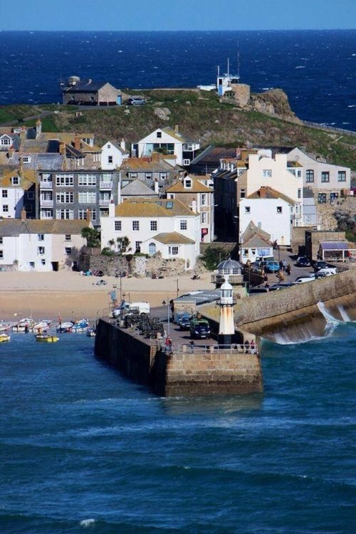 St Ives